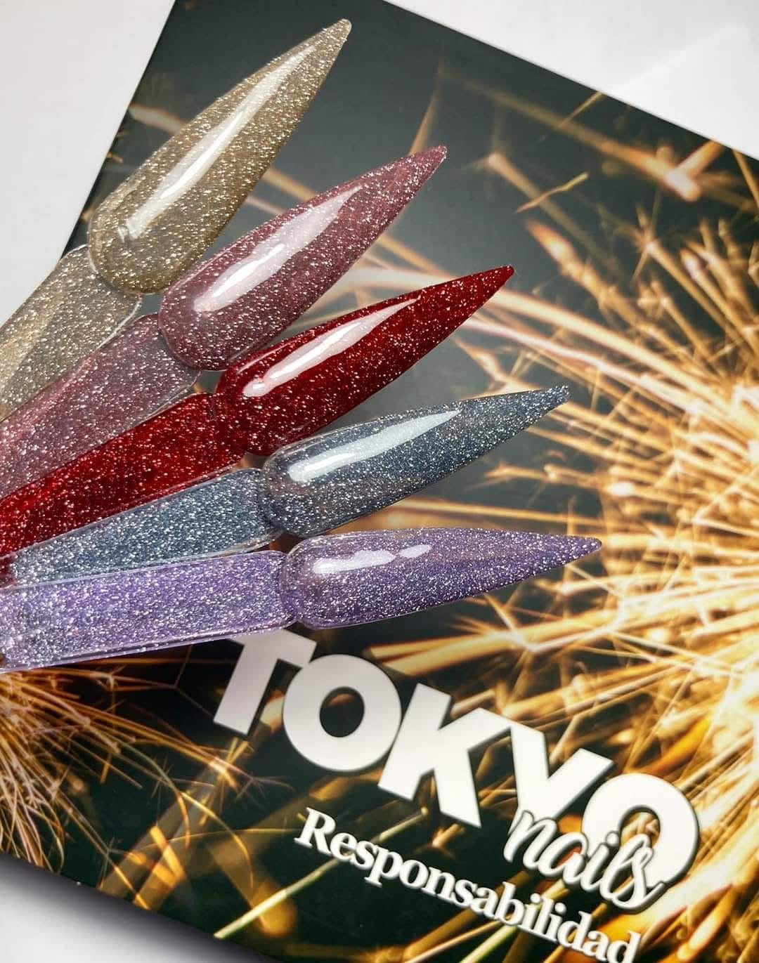 Tokyo nails
